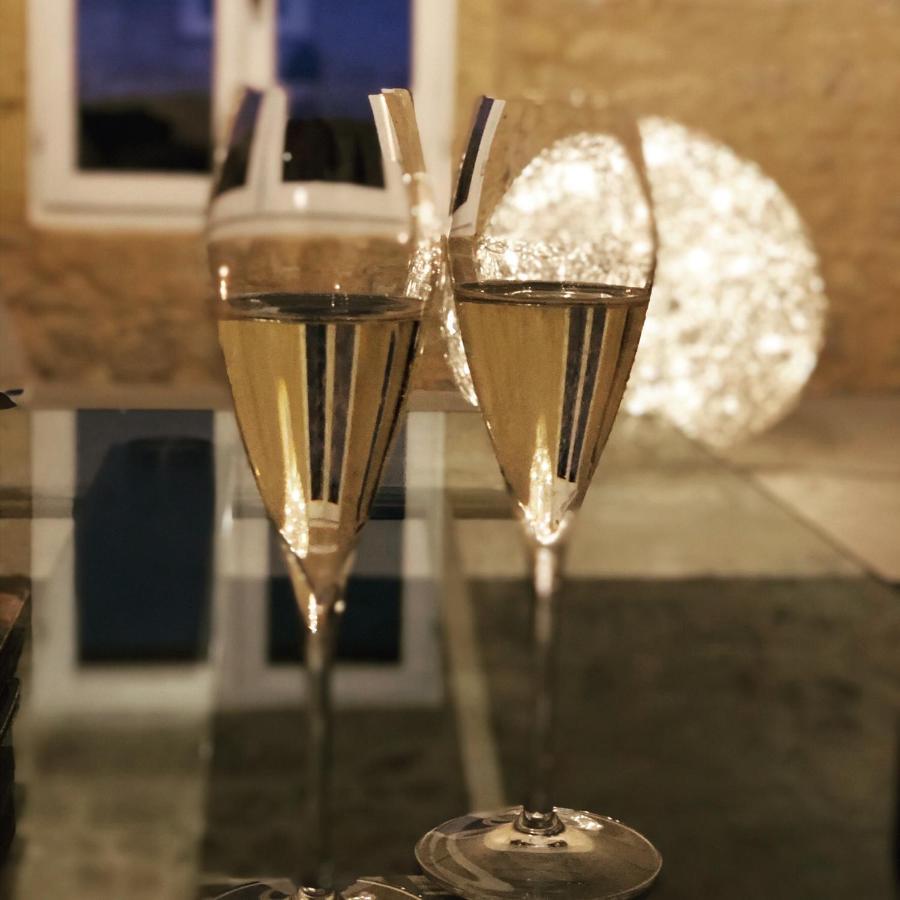 ベルヴェス・ド・カスティヨン Chez Henri Bed & Breakfast エクステリア 写真