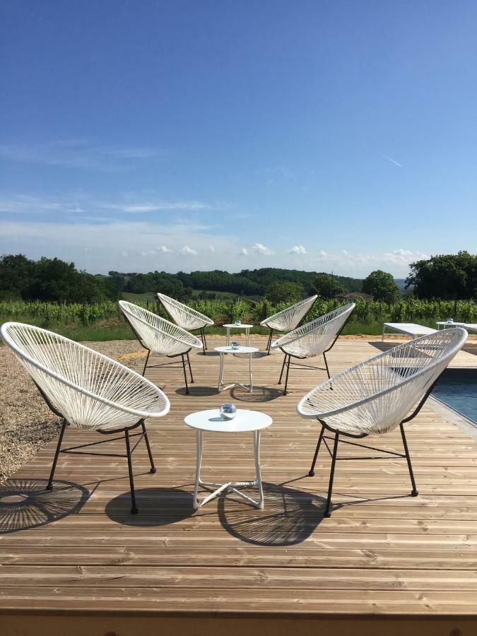 ベルヴェス・ド・カスティヨン Chez Henri Bed & Breakfast エクステリア 写真